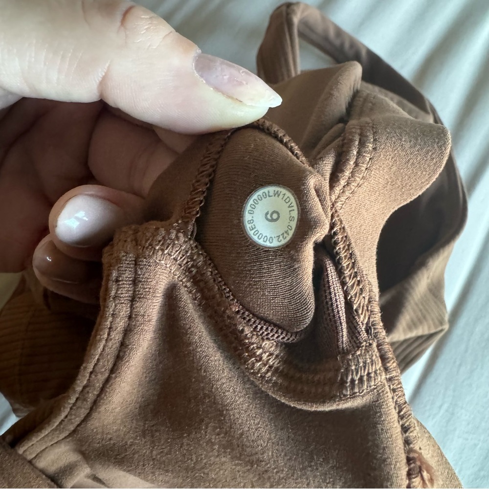 Lululemon Align Tank Ribbed - Picture 3 of 3